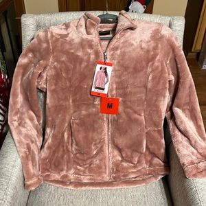 32 degree heat fuzzy jacket.